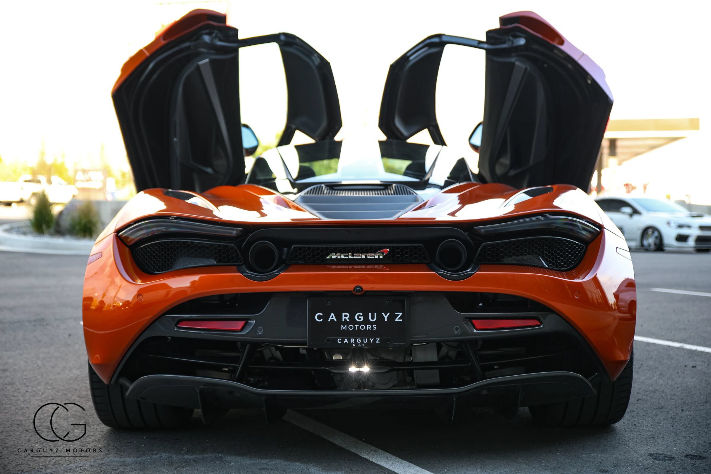 Used 2018 McLaren 720S photo 21