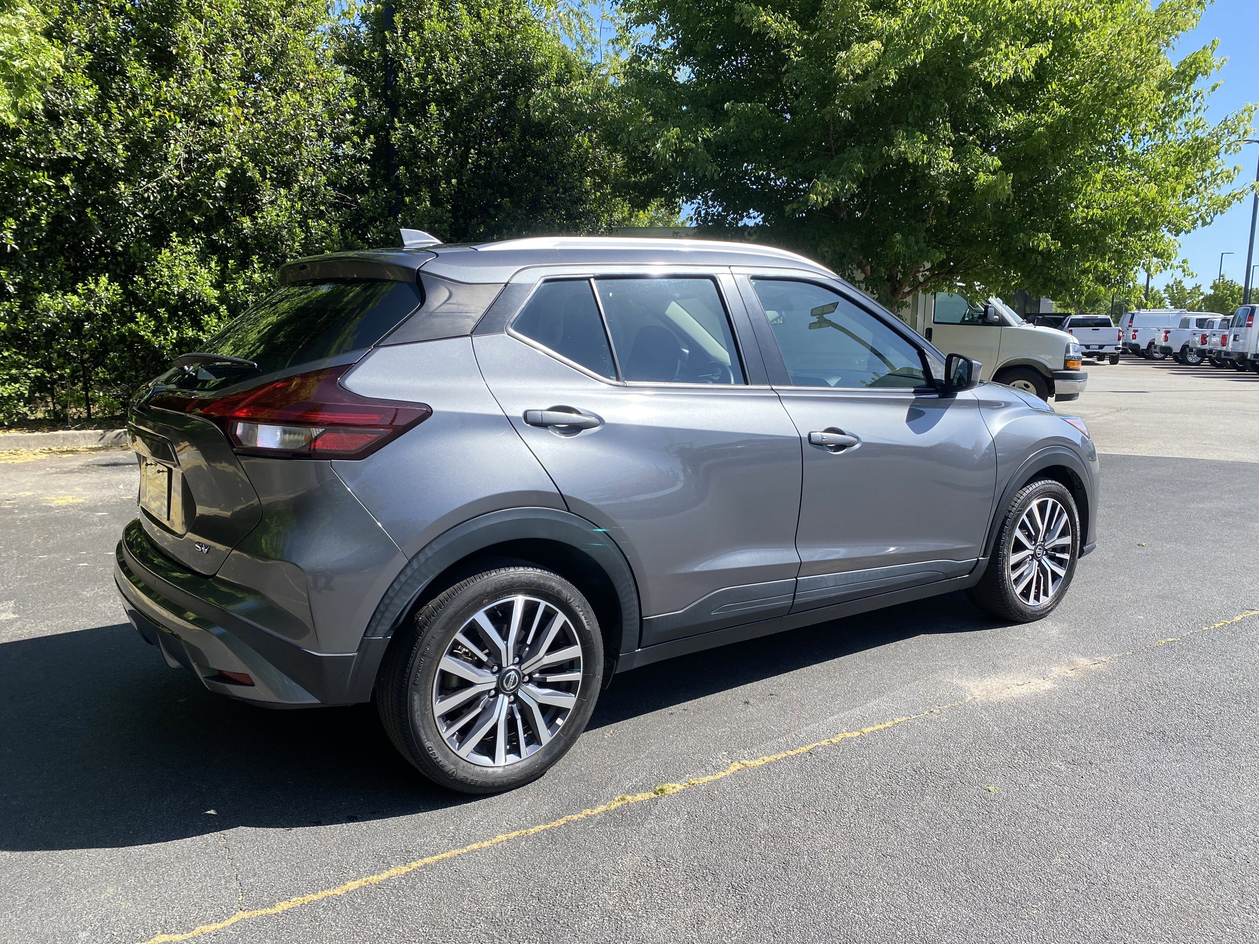 2021 Nissan Kicks SV