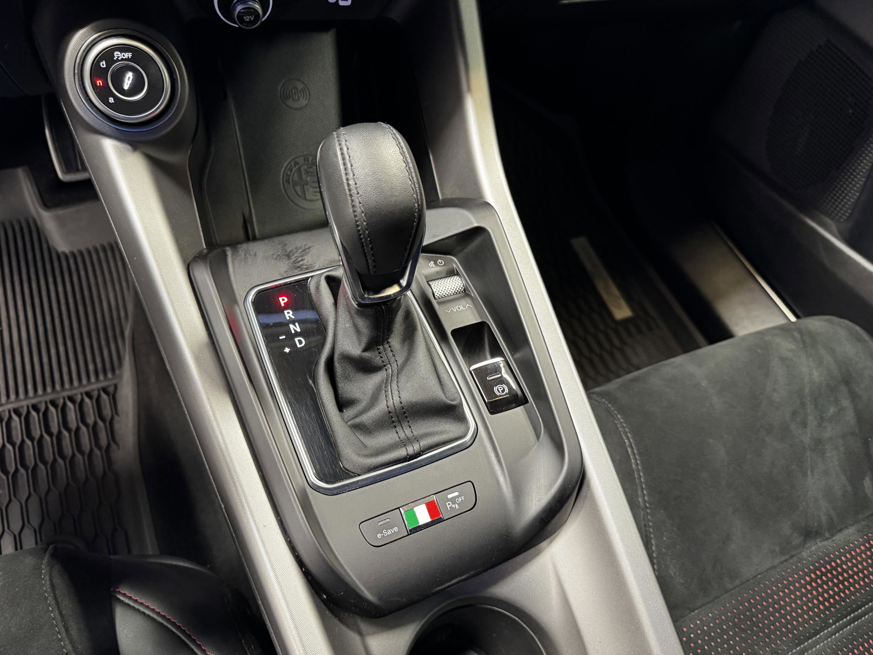 2024 Alfa Romeo Tonale Veloce