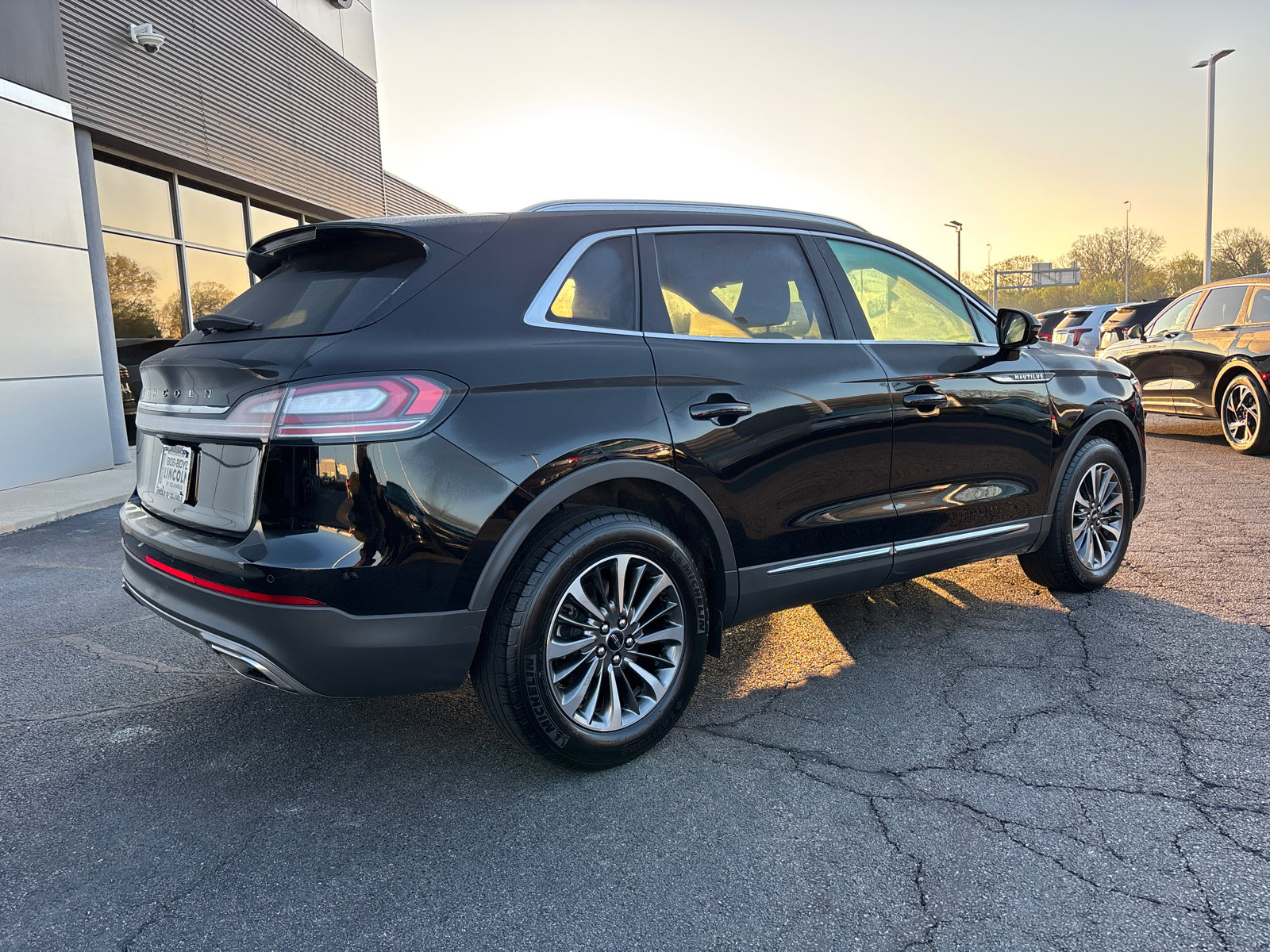 2023 Lincoln Nautilus FWD