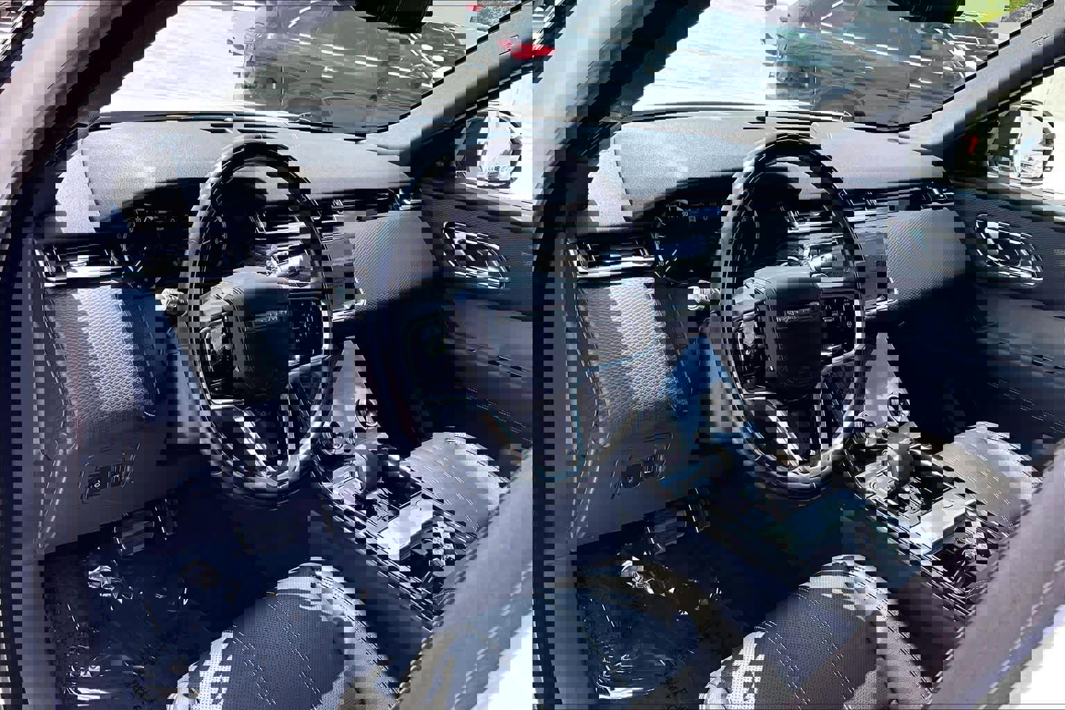 2022 Land Rover Range Rover Velar R-Dynamic S