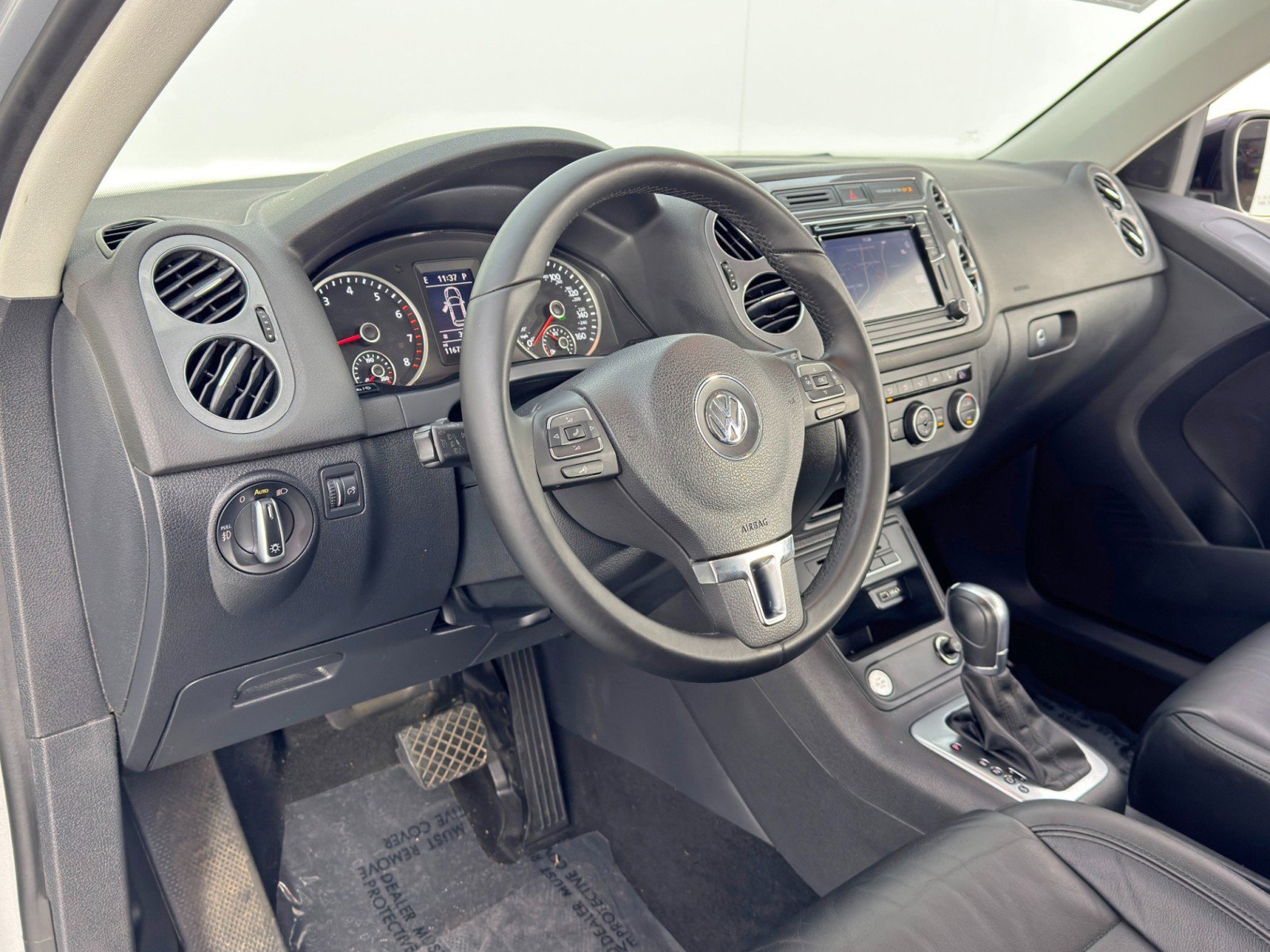 2017 Volkswagen Tiguan Sport