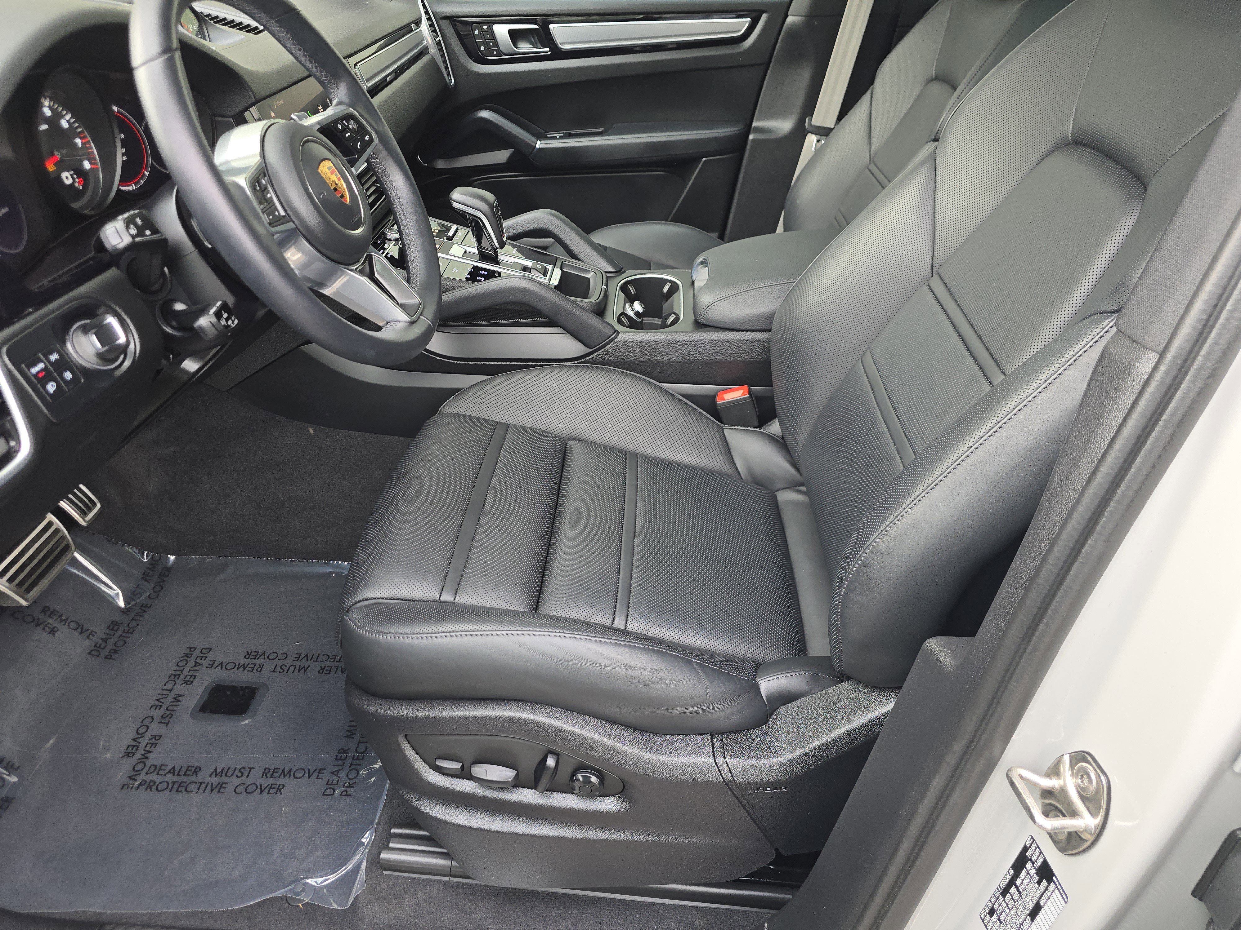 2023 Porsche Cayenne S Platinum