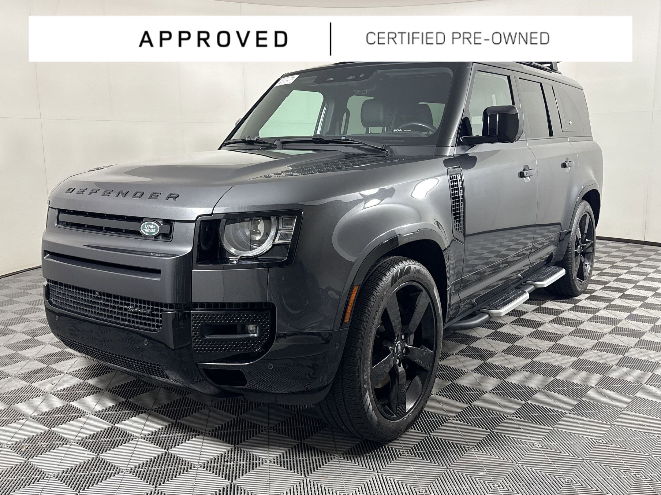 2023 Land Rover Defender 130 X-Dynamic SE