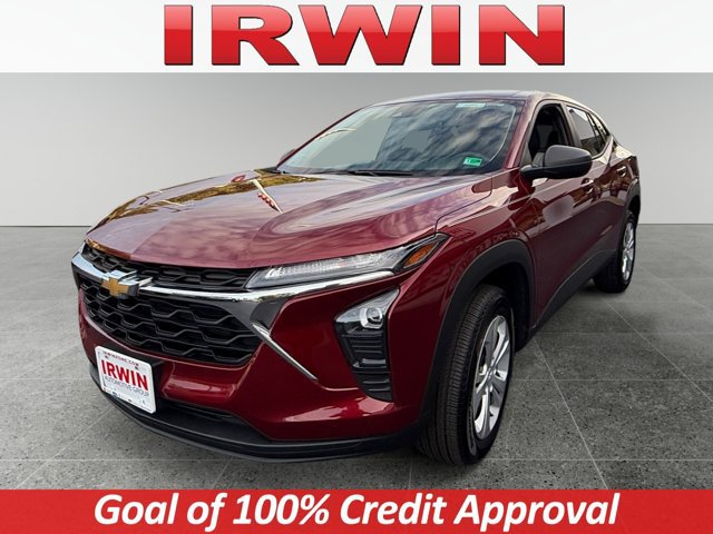 Used 2025 Chevrolet Trax LS w/ Driver Confidence Package