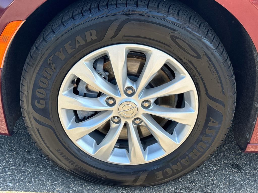 2019 Chrysler Pacifica Touring-L