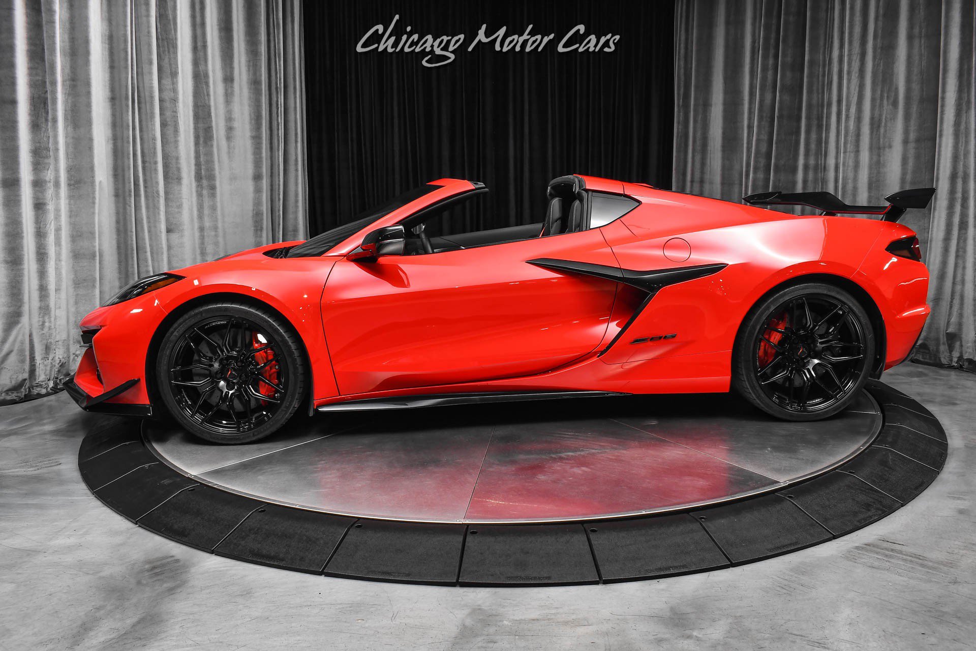 Used 2024 Chevrolet Corvette Z06 w/ Z07 Performance Package