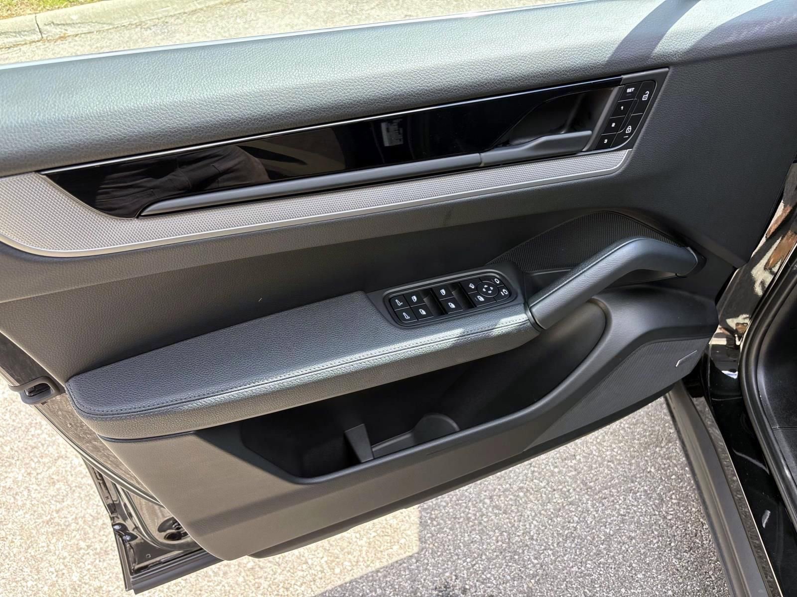 2025 Porsche Cayenne