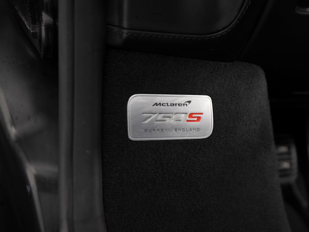 Used 2024 McLaren 750S Spider photo 14