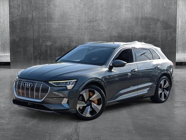 2019 Audi e-tron quattro Prestige