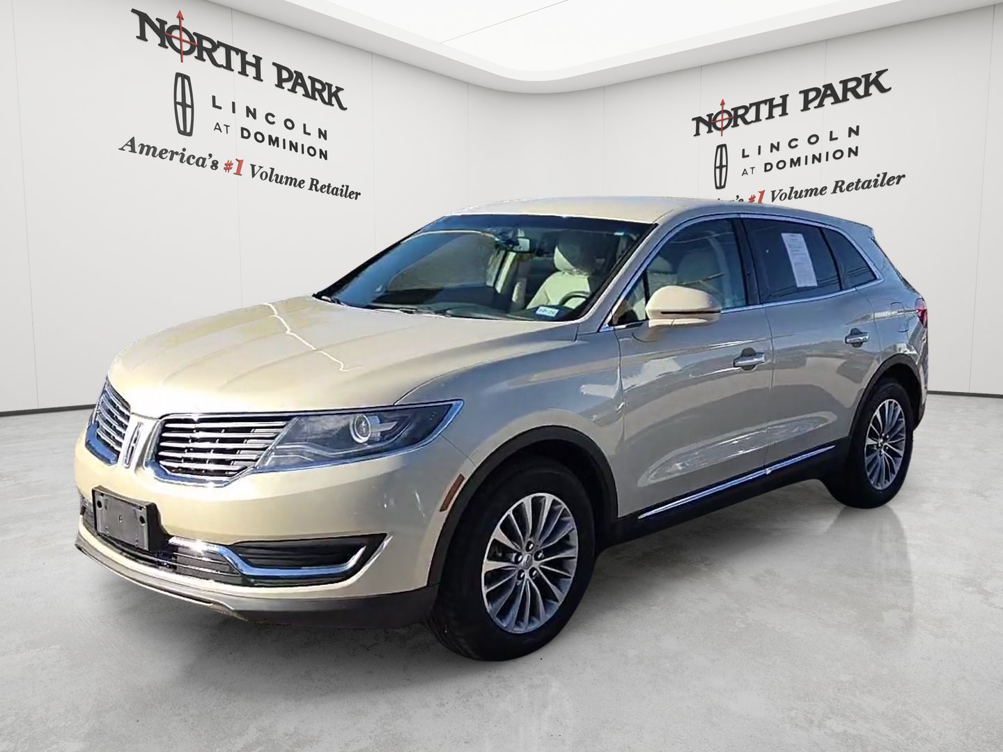 Used 2016 Lincoln MKX Select w/ Select Plus Package