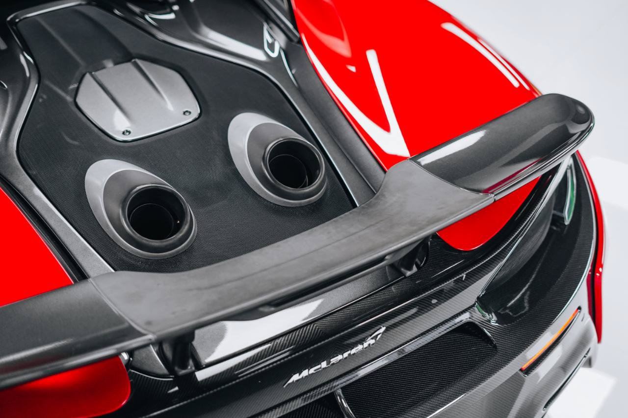 Used 2019 McLaren 600LT photo 13