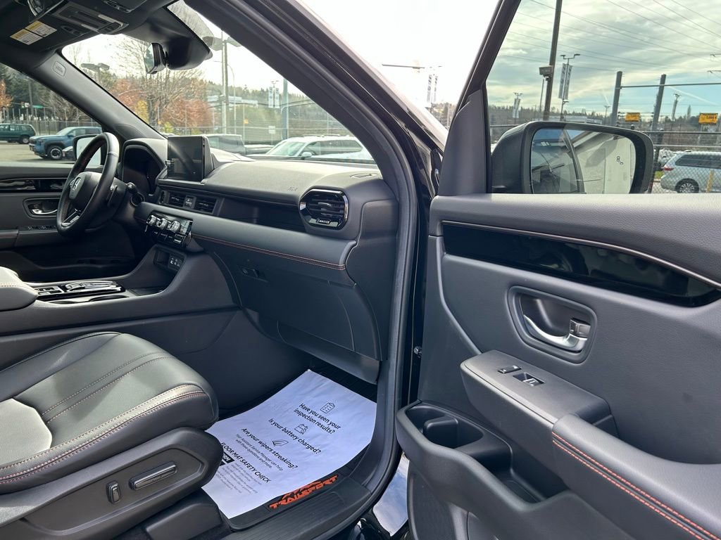 2025 Honda Pilot TrailSport