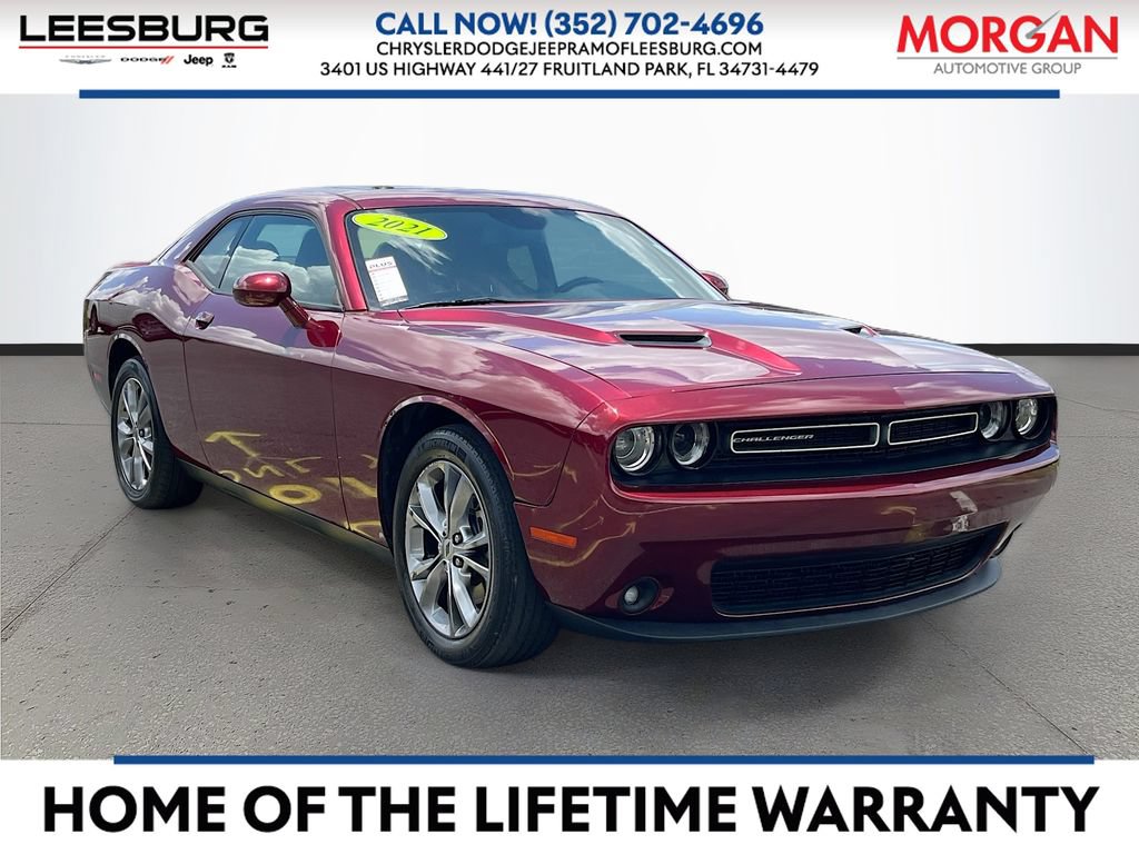 Certified 2021 Dodge Challenger SXT w/ Driver Convenience Group