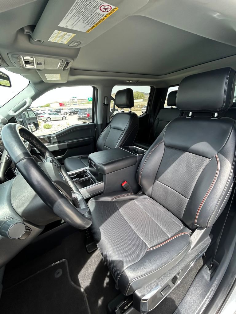 2024 Ford F350 Lariat