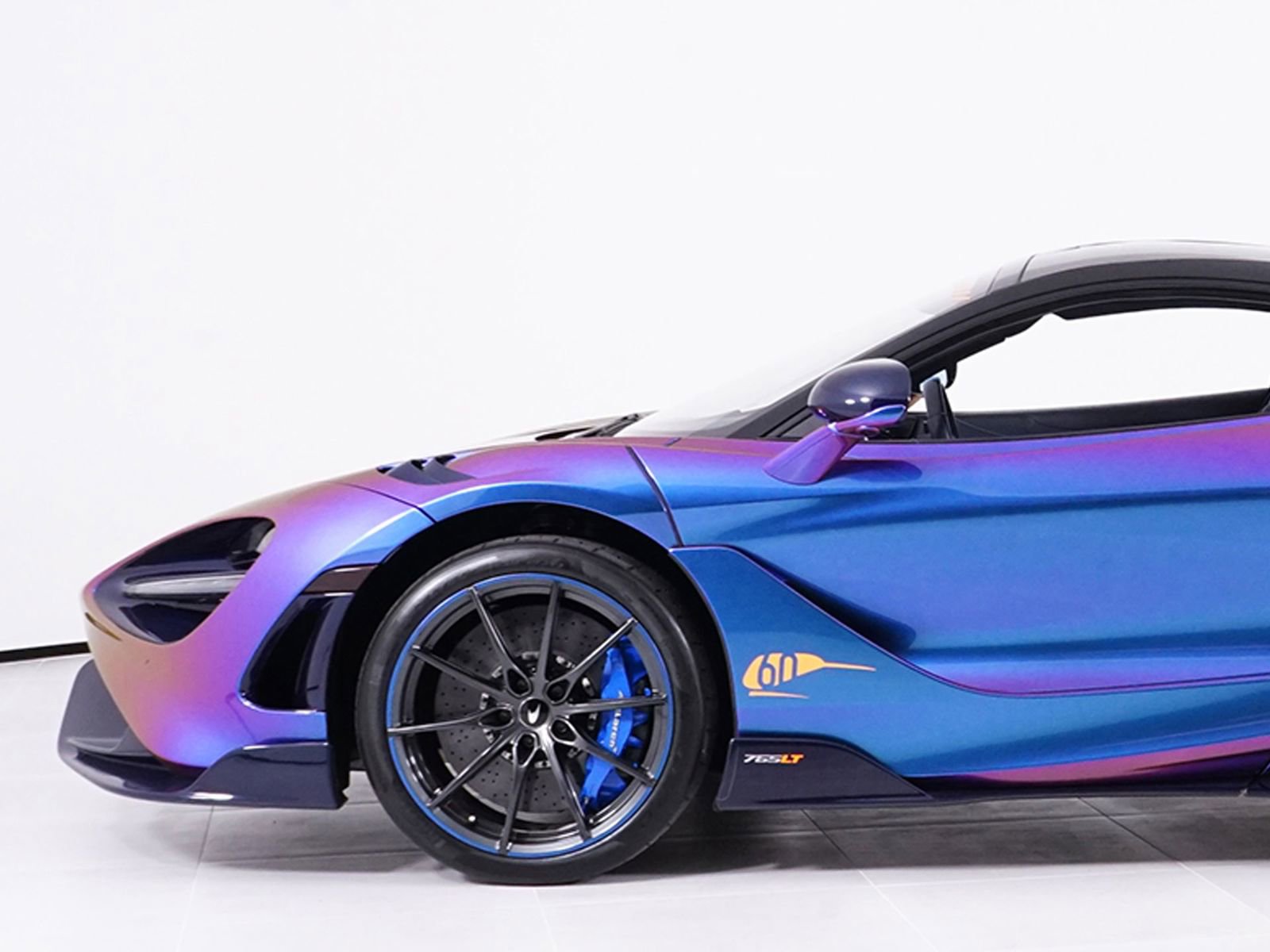 Used 2021 McLaren 765LT photo 12