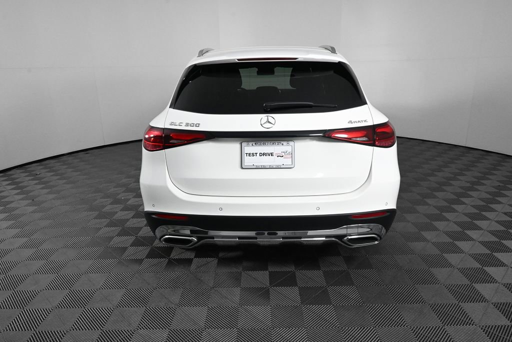 2025 Mercedes-Benz GLC 300 4MATIC