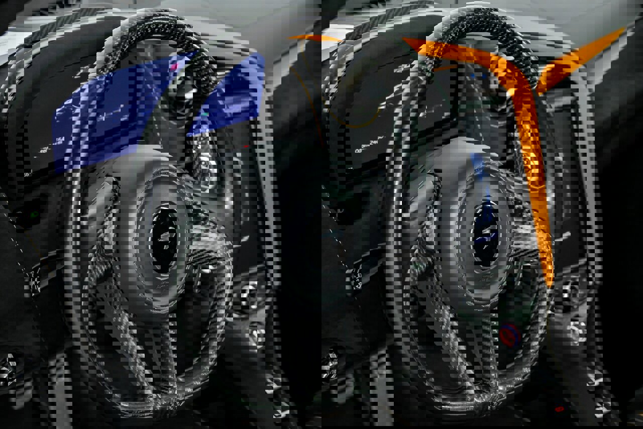 Used 2019 McLaren 720S Performance photo 25