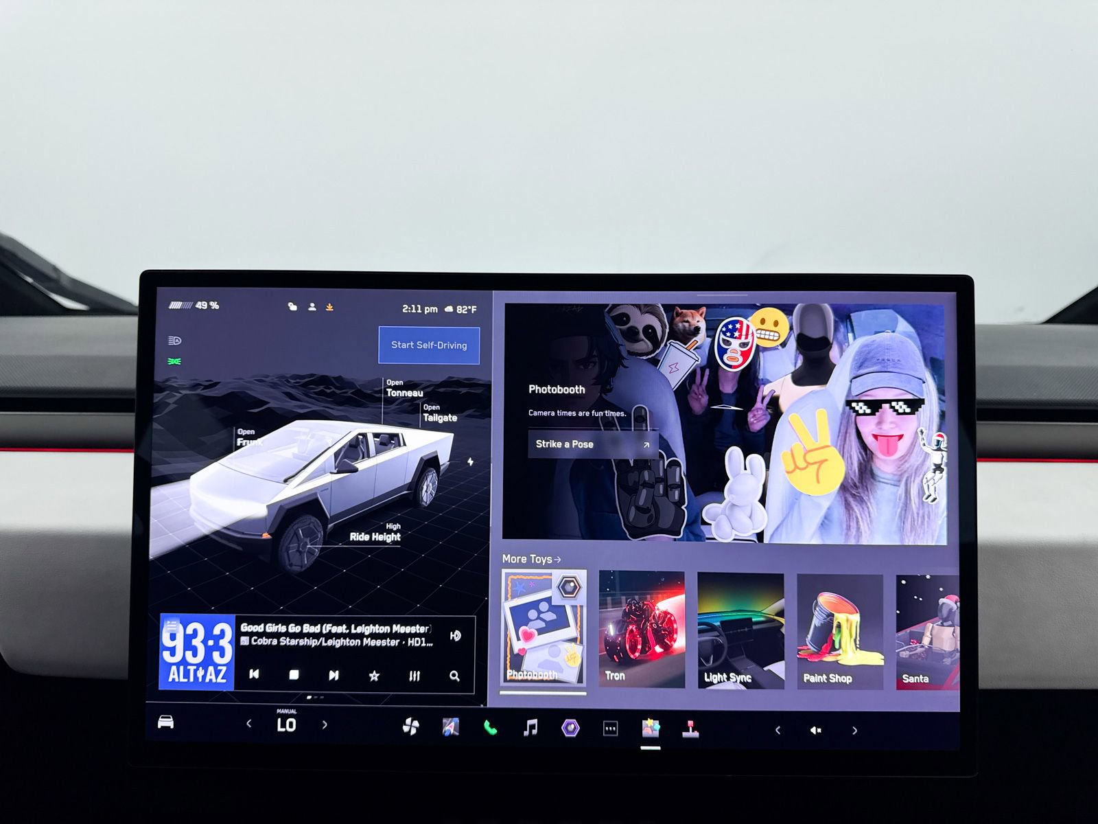 2024 Tesla Cybertruck AWD Crew Cab