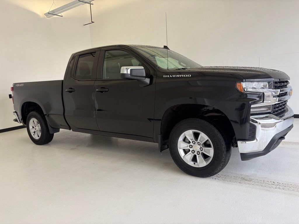 Used 2020 Chevrolet Silverado 1500 LT w/ Trailering Package