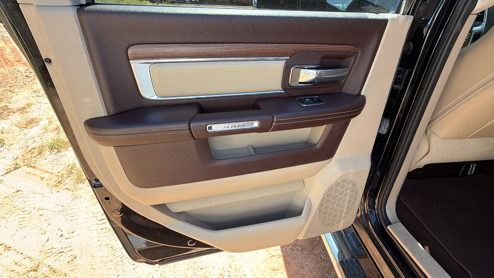 2013 RAM 2500 Laramie