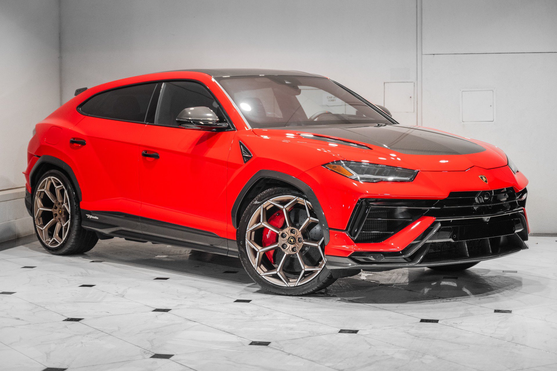 Used 2024 Lamborghini Urus Performante
