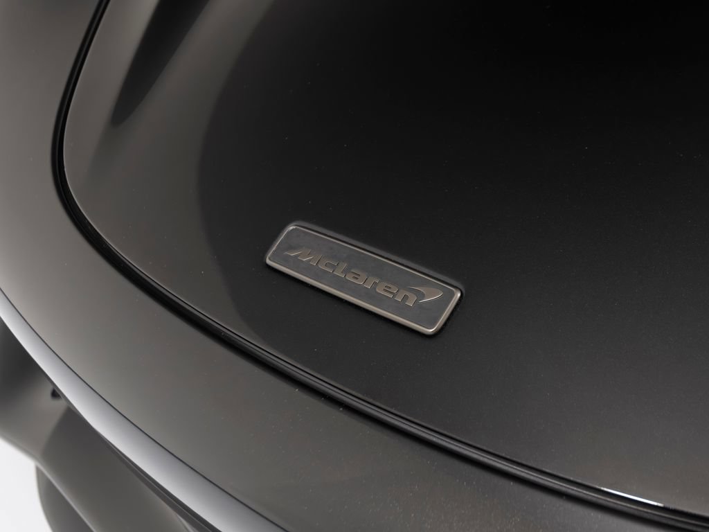 Used 2025 McLaren 750S Spider photo 40