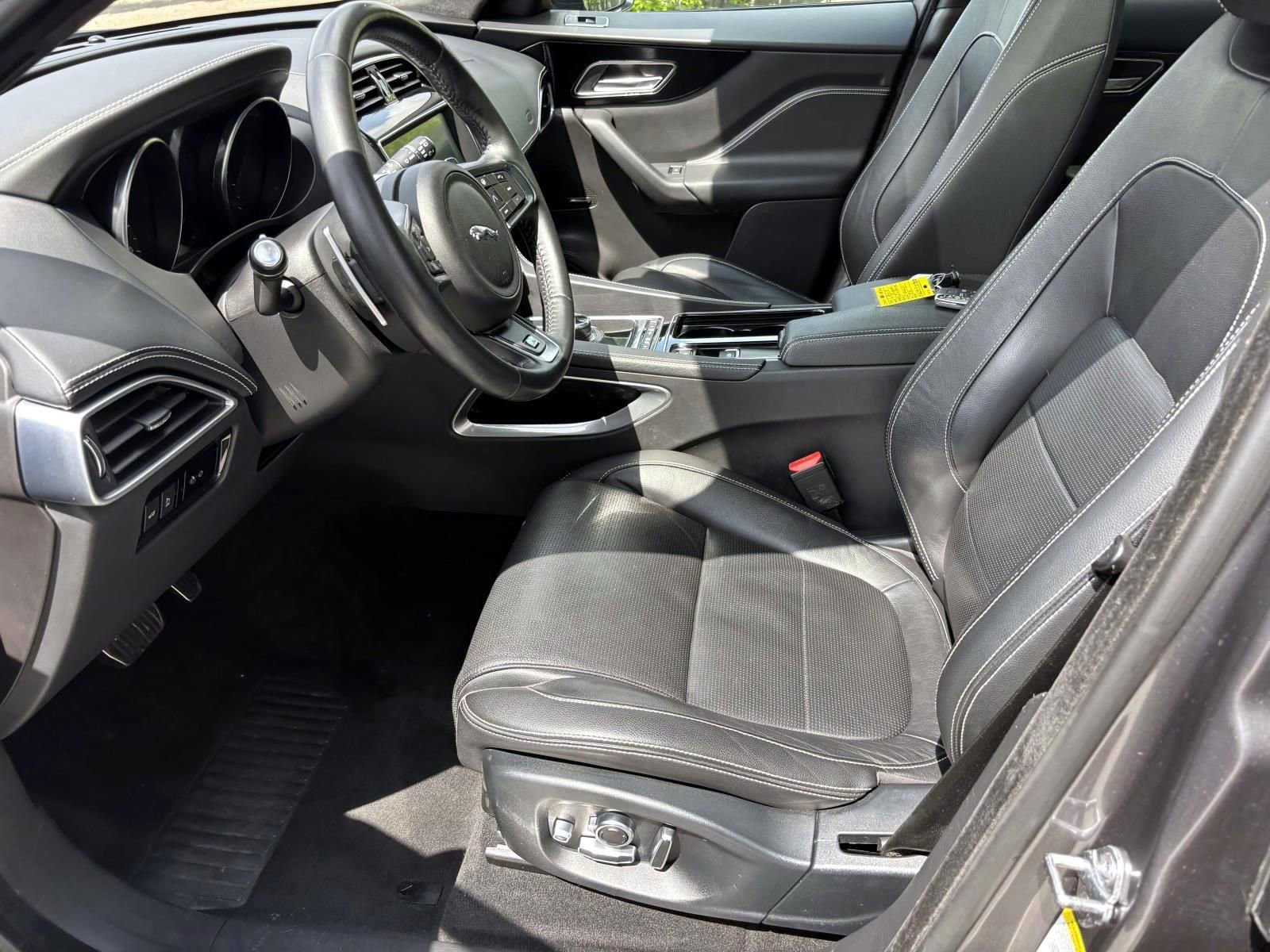 2019 Jaguar F-Pace R-Sport