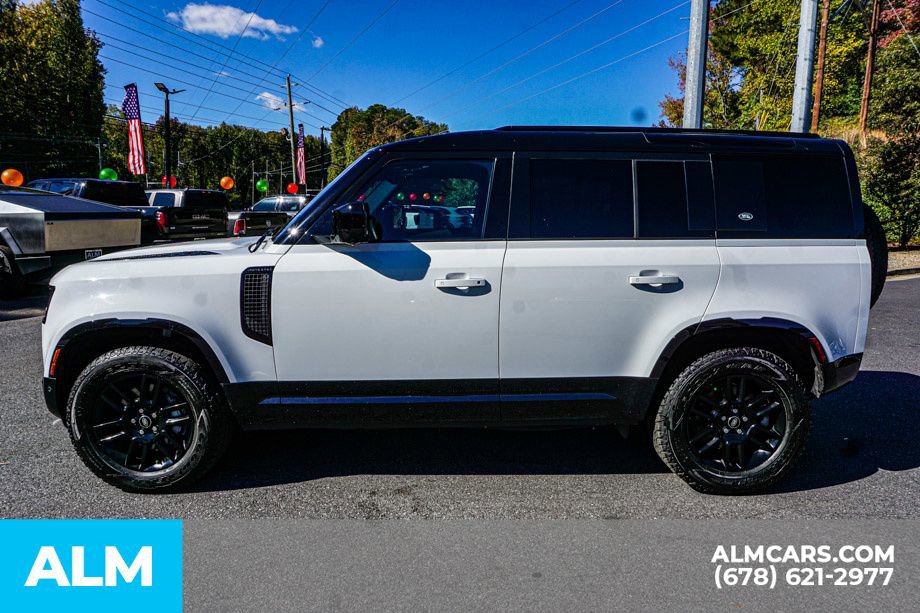 2023 Land Rover Defender 110 X-Dynamic SE