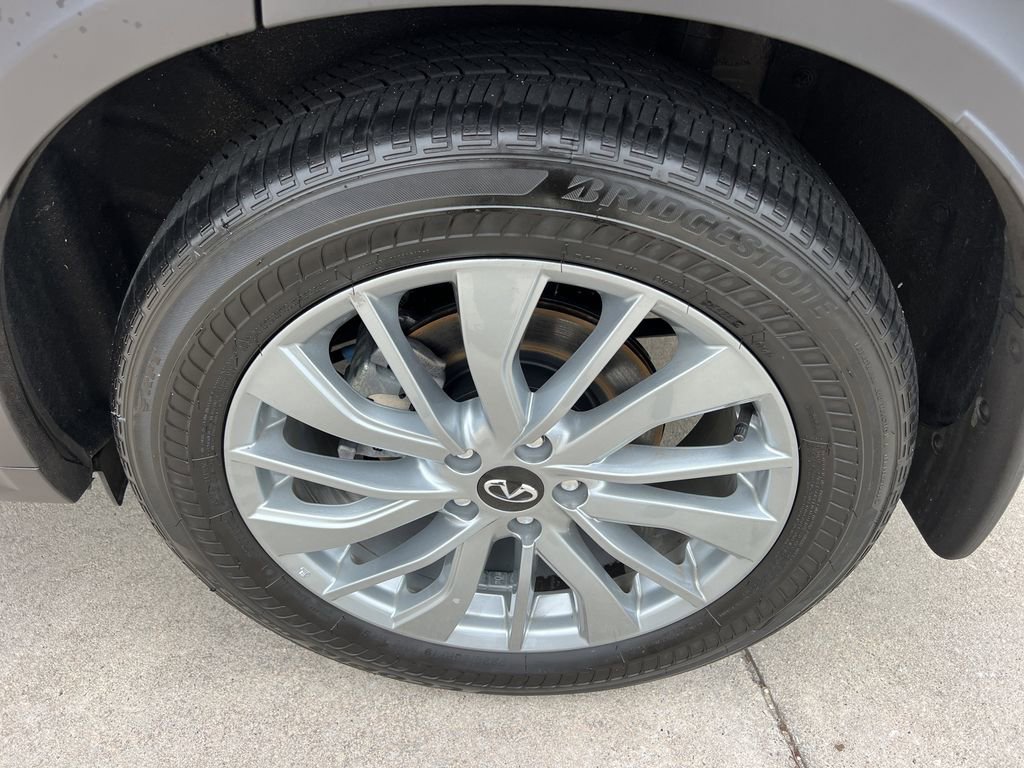 2025 INFINITI Qx50 Luxe