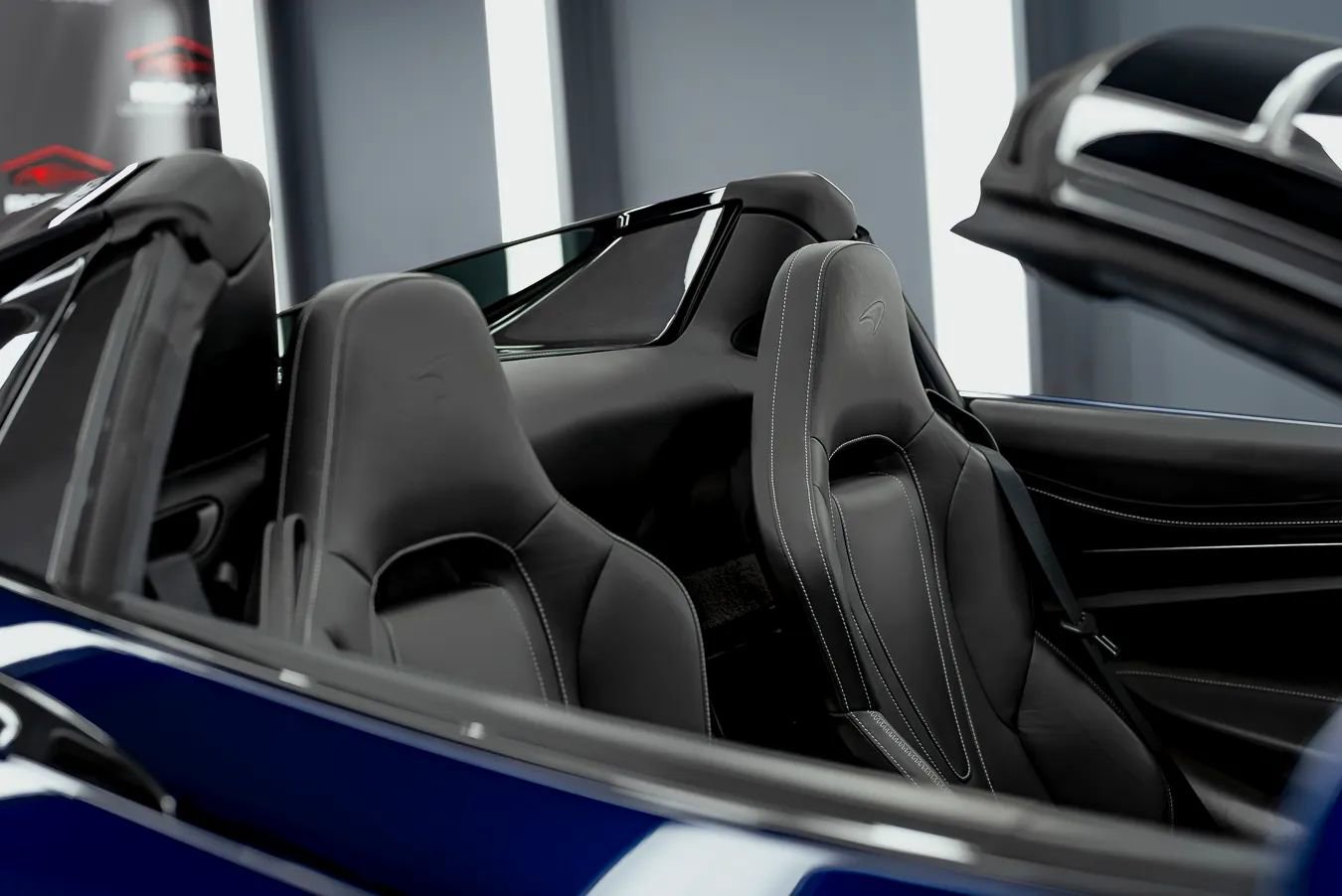 Used 2020 McLaren 720S Spider photo 25