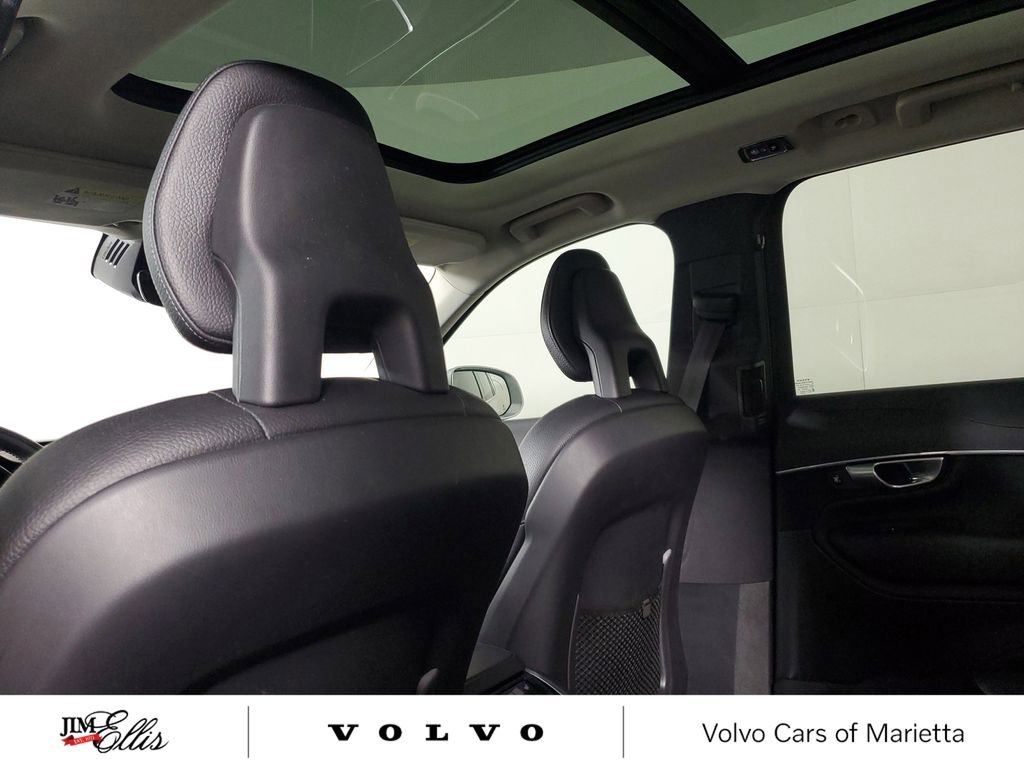 2020 Volvo Xc90 T6 Momentum