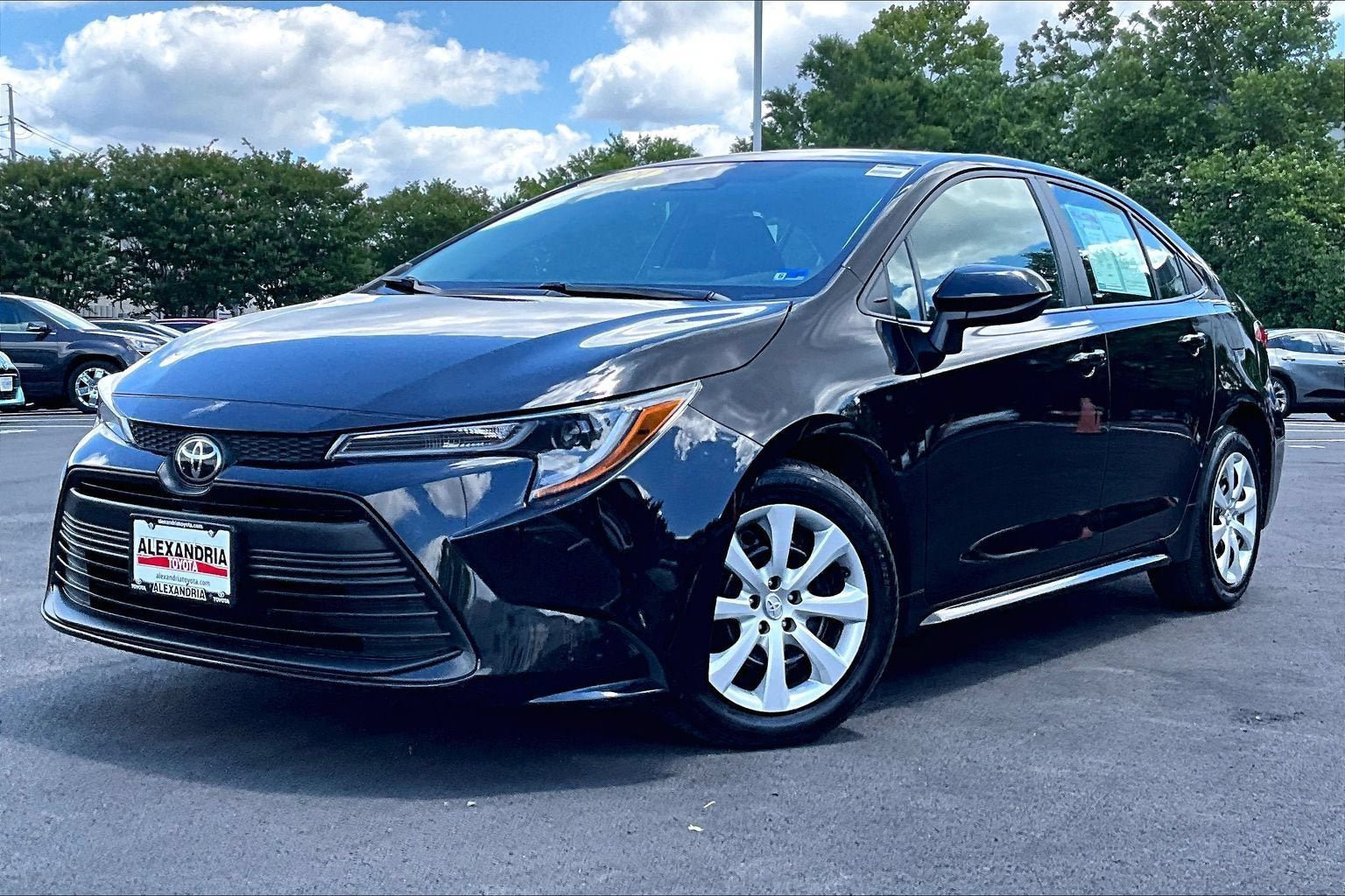 Used 2024 Toyota Corolla LE