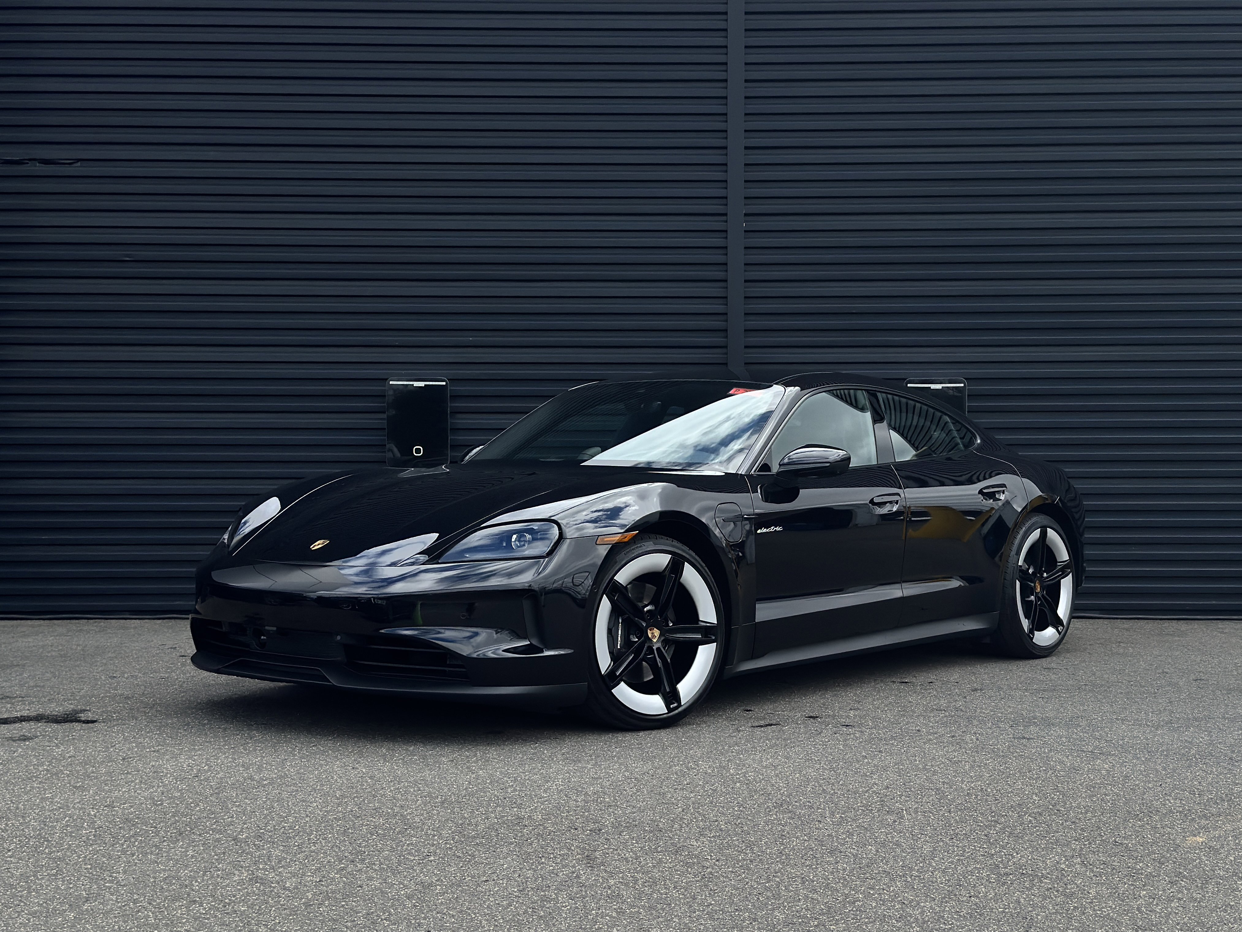 Used 2025 Porsche Taycan