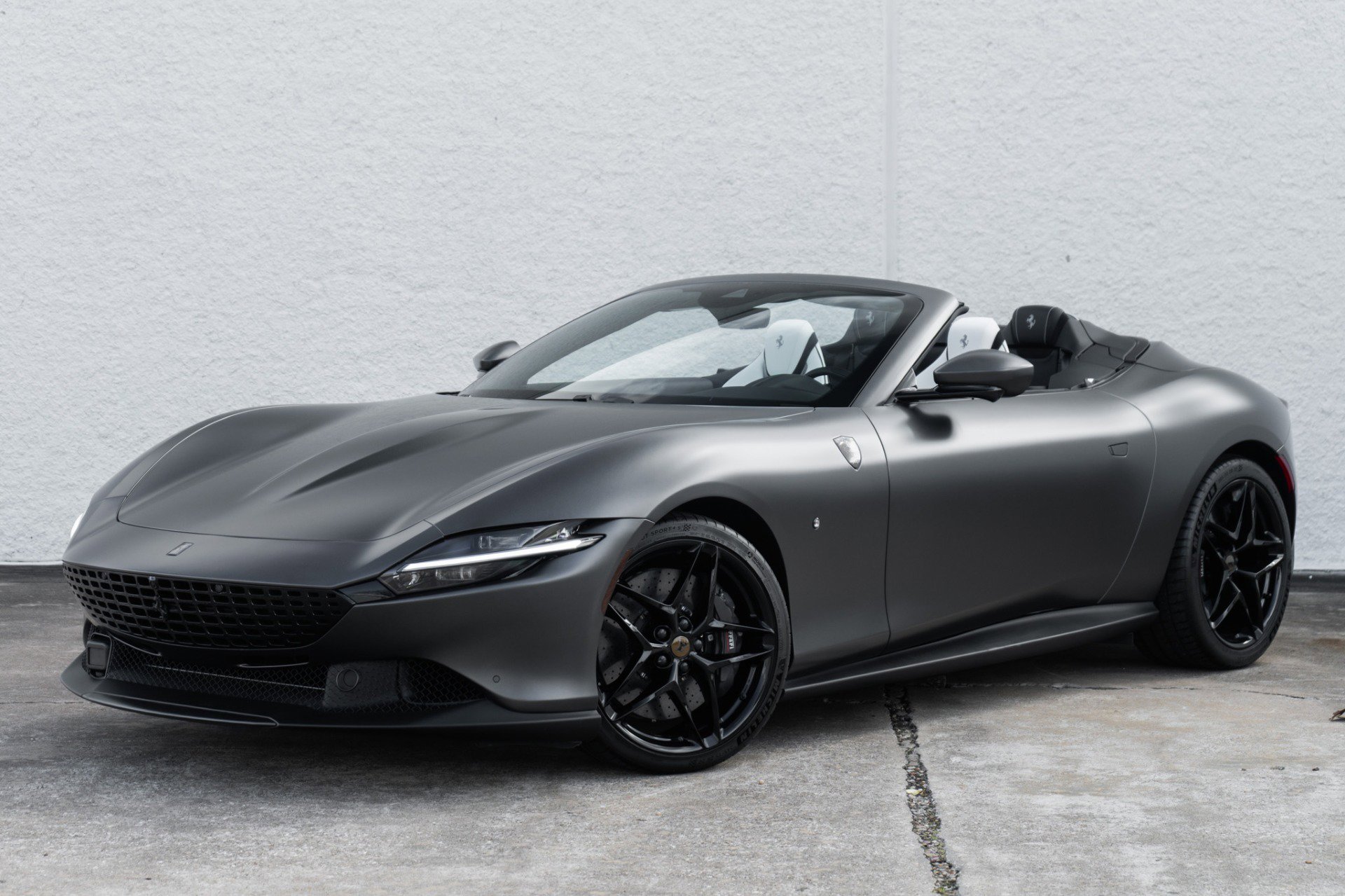 Used 2025 Ferrari Roma Spider