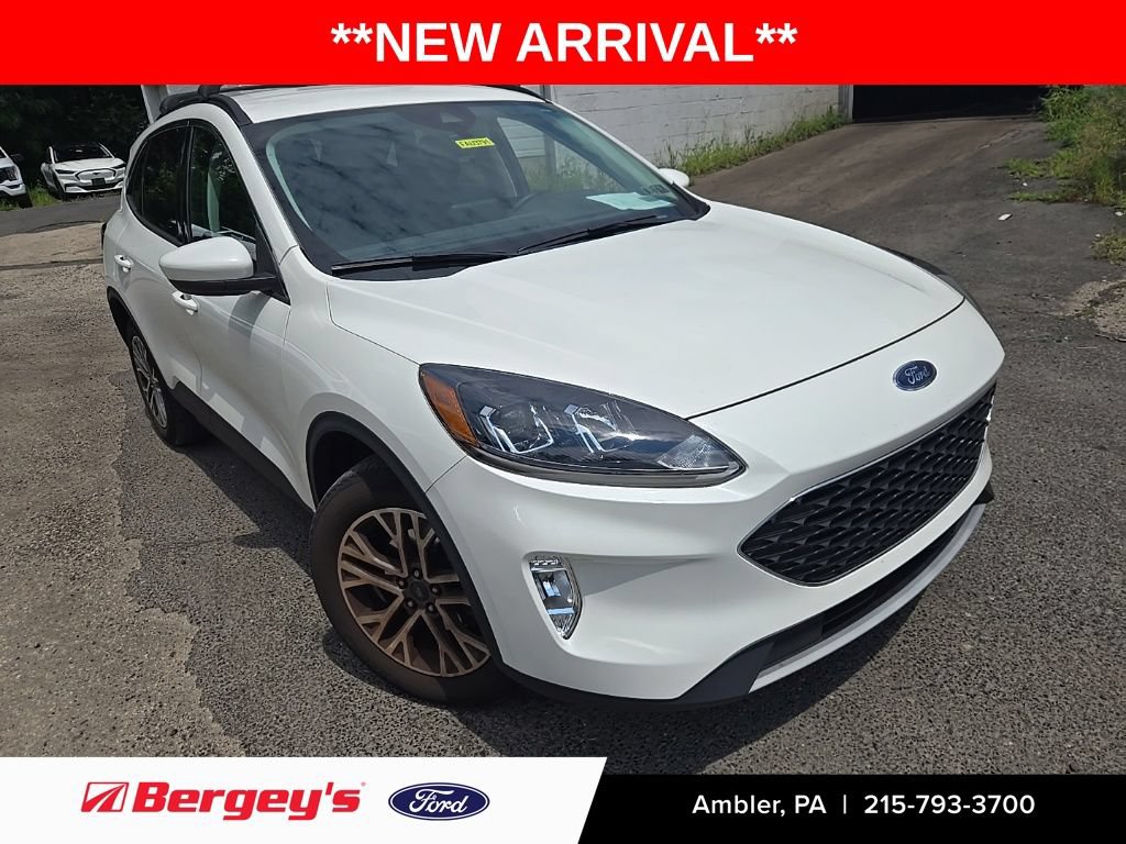 Certified 2022 Ford Escape SEL