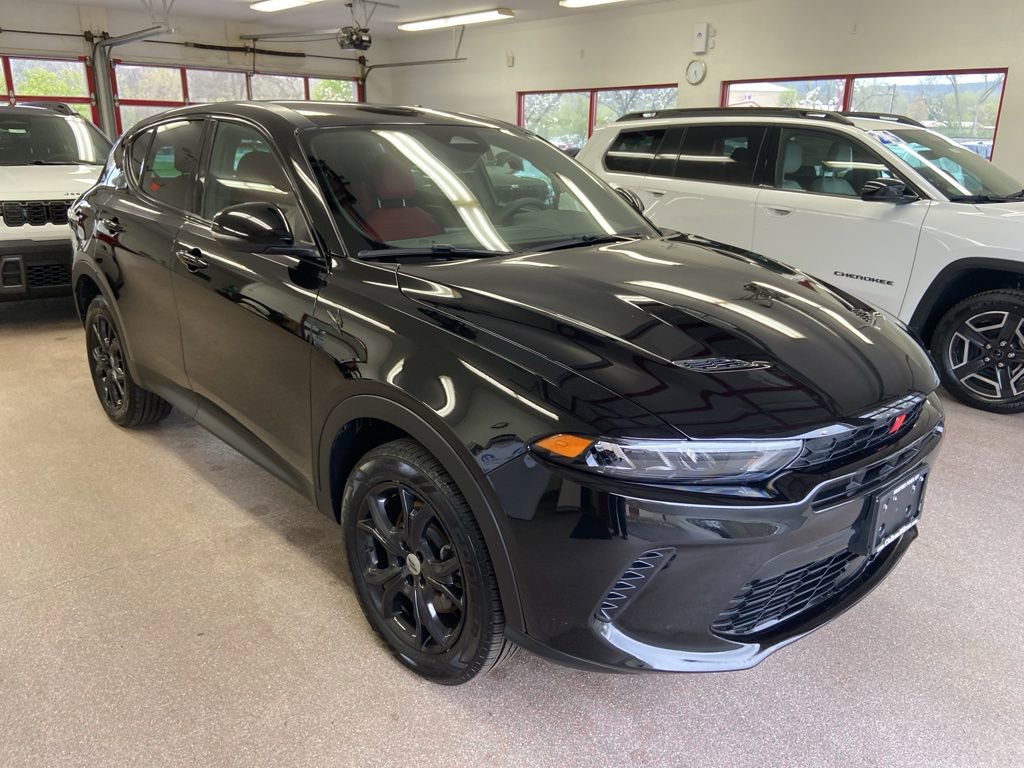 Used 2023 Dodge Hornet GT Plus w/ GT Blacktop Package