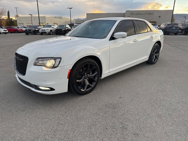 2022 Chrysler 300 S V6