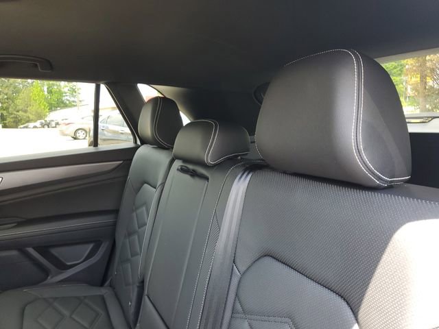 2025 Volkswagen Atlas Cross Sport SE