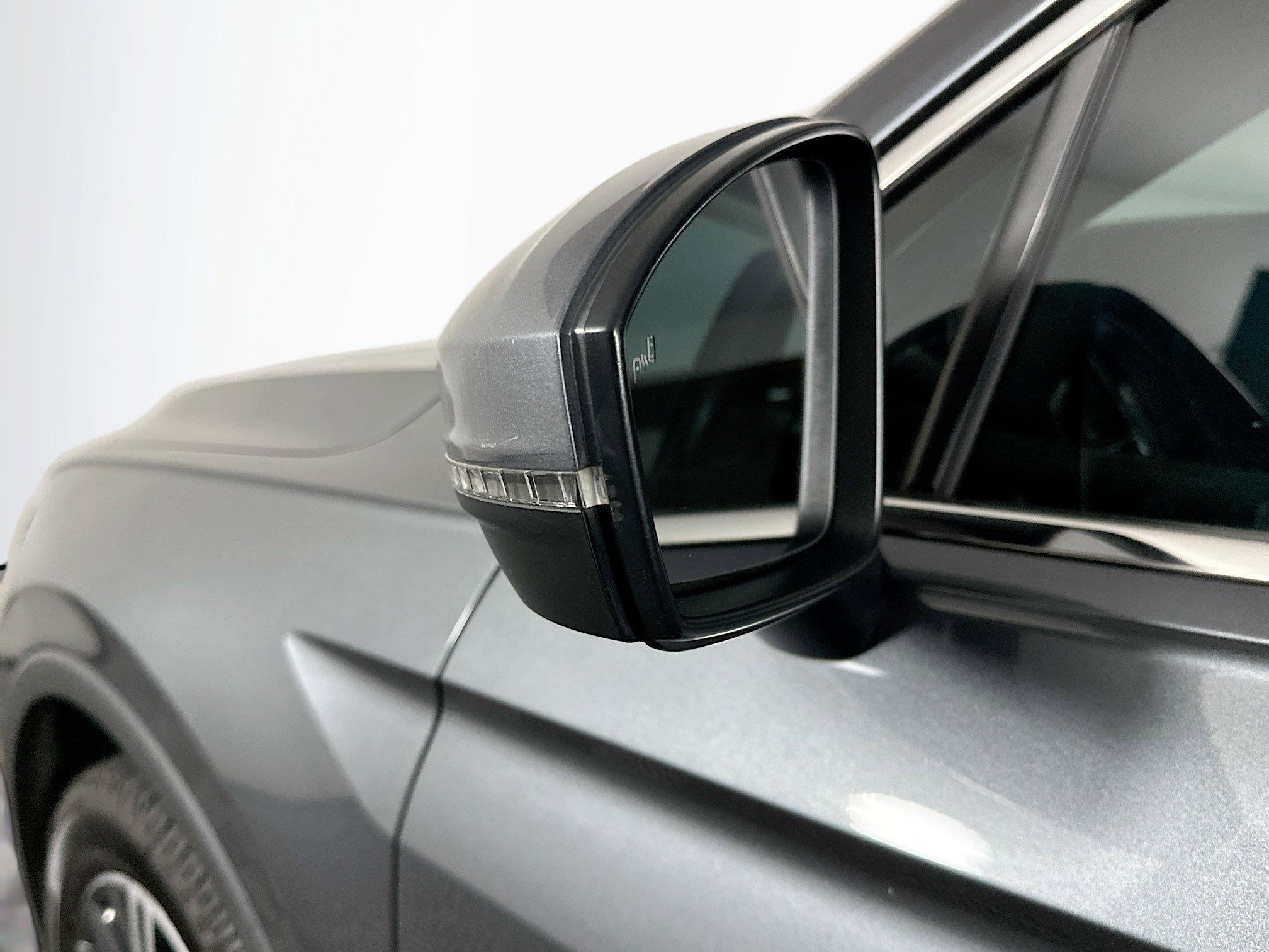 2018 Volkswagen Tiguan SEL