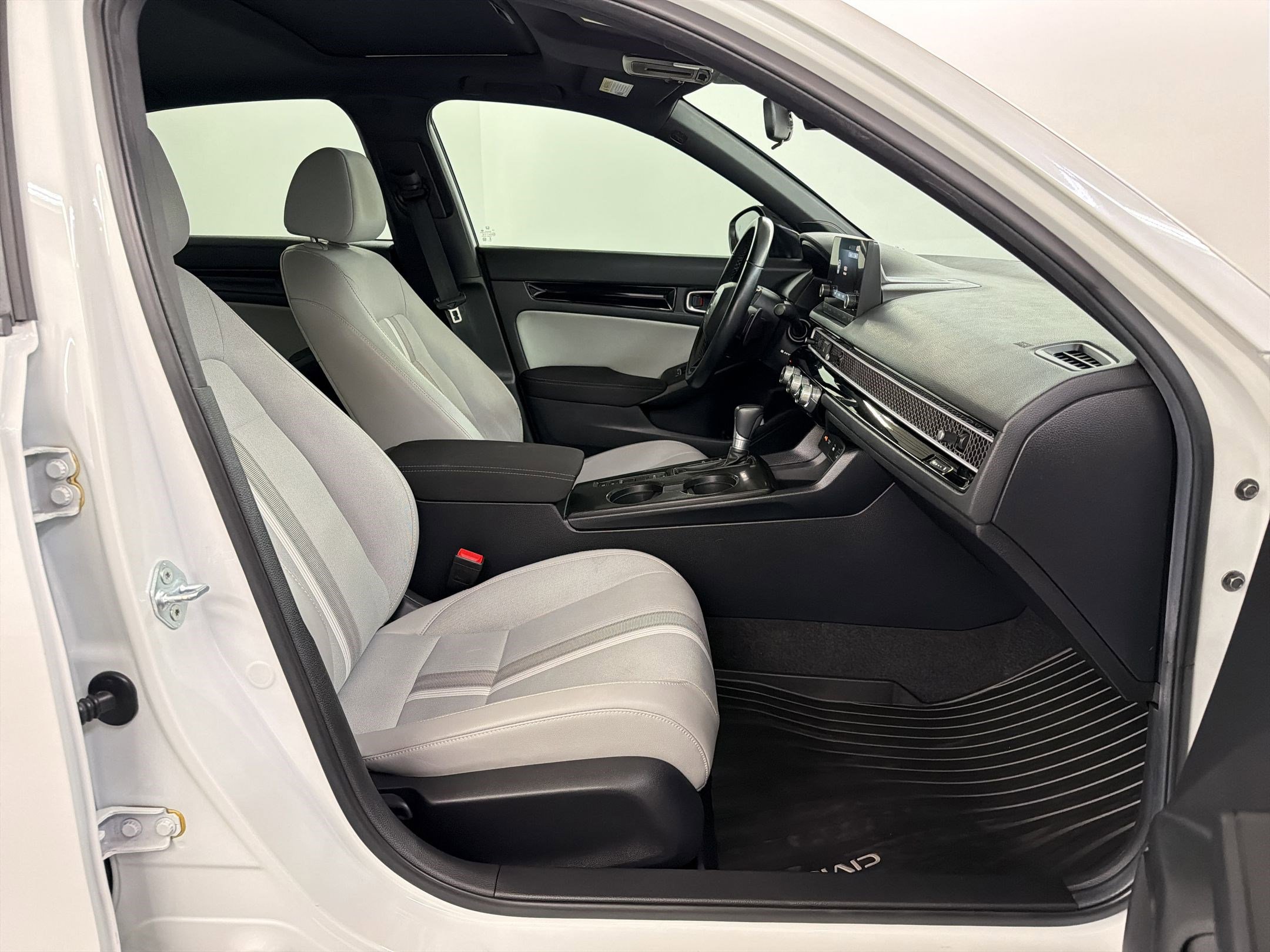 2025 Honda Civic FWD Hybrid Sedan