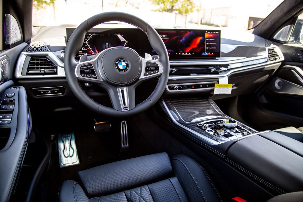 2026 BMW X7 M60i