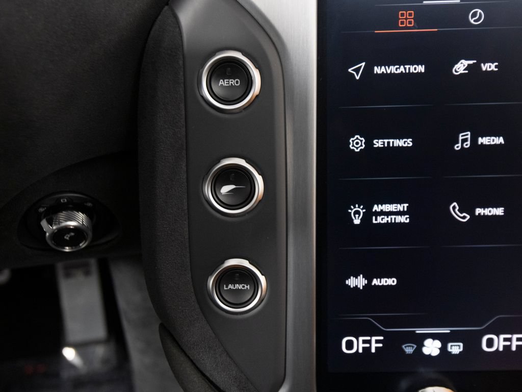 Used 2024 McLaren 750S Spider photo 25