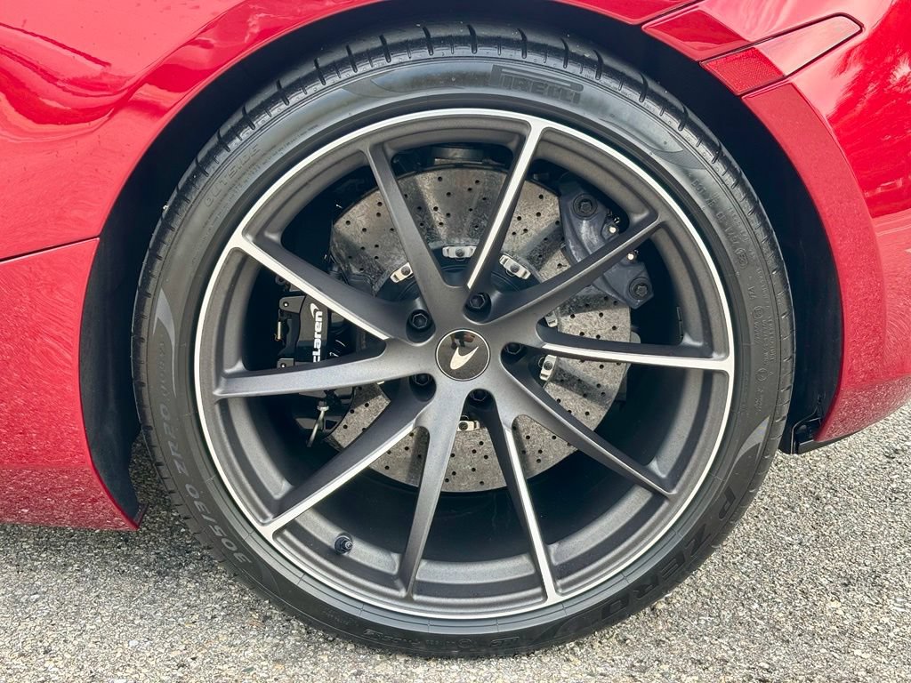 Used 2022 McLaren 720S Luxury photo 19