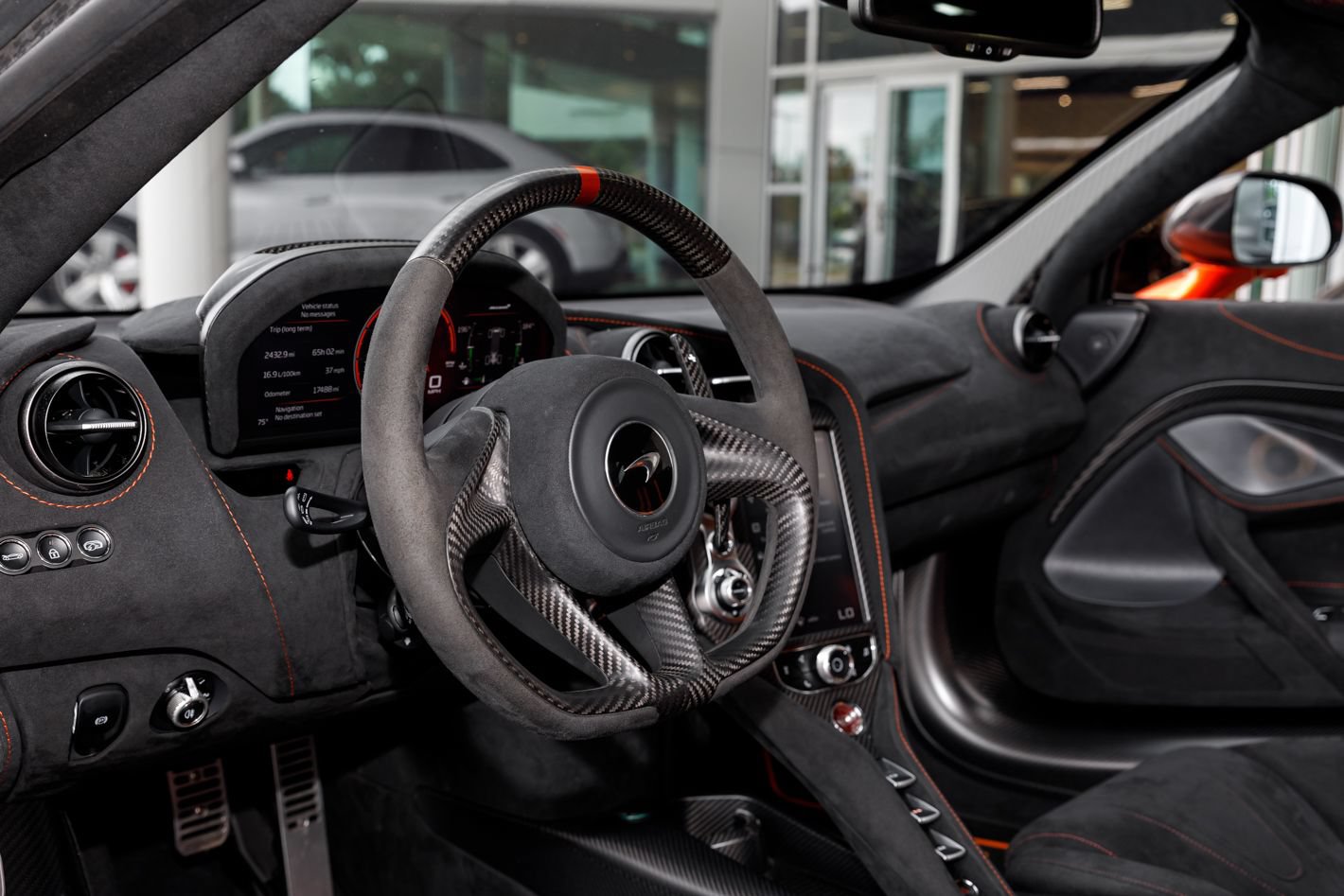 Used 2021 McLaren 765LT photo 65