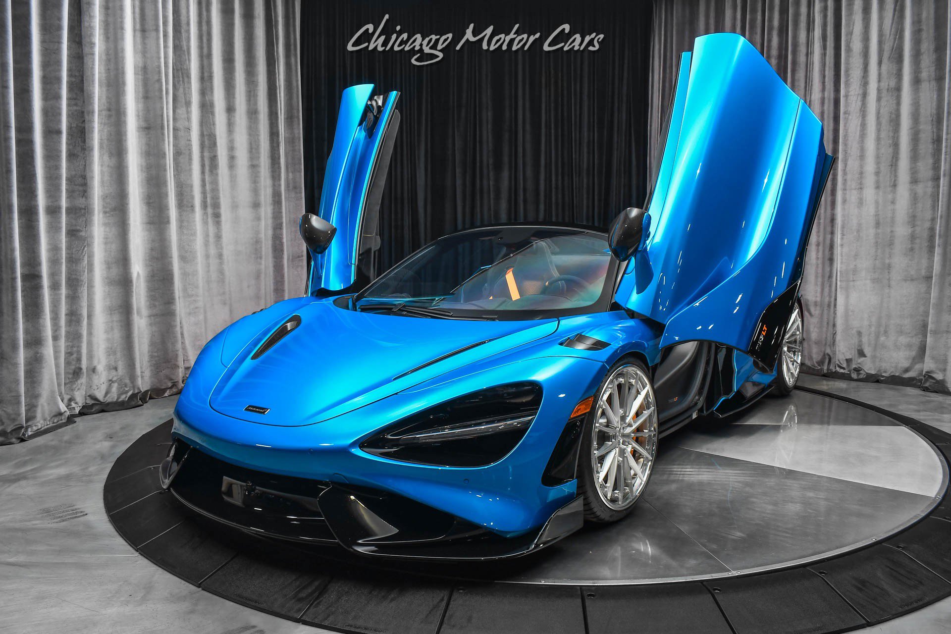 Used 2022 McLaren 765LT photo 33