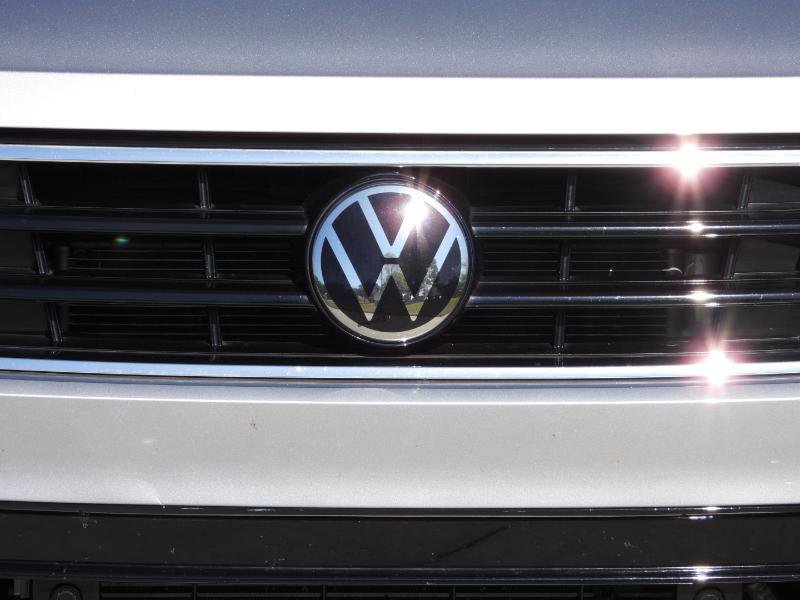 2022 Volkswagen Tiguan SE R-Line