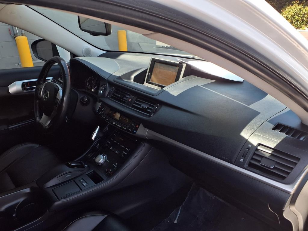 2011 Lexus CT 200h Premium