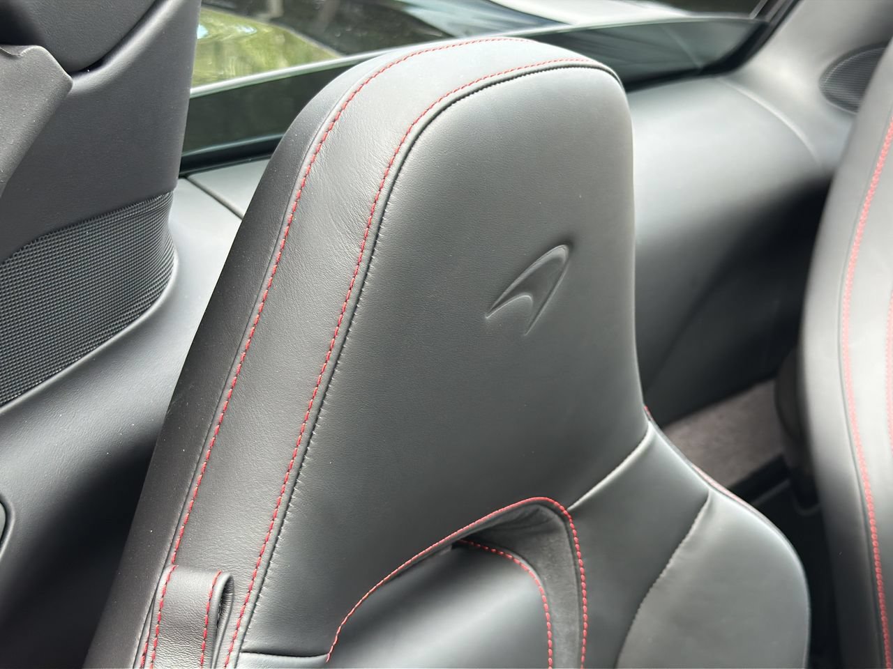 Used 2025 McLaren 750S Spider photo 18