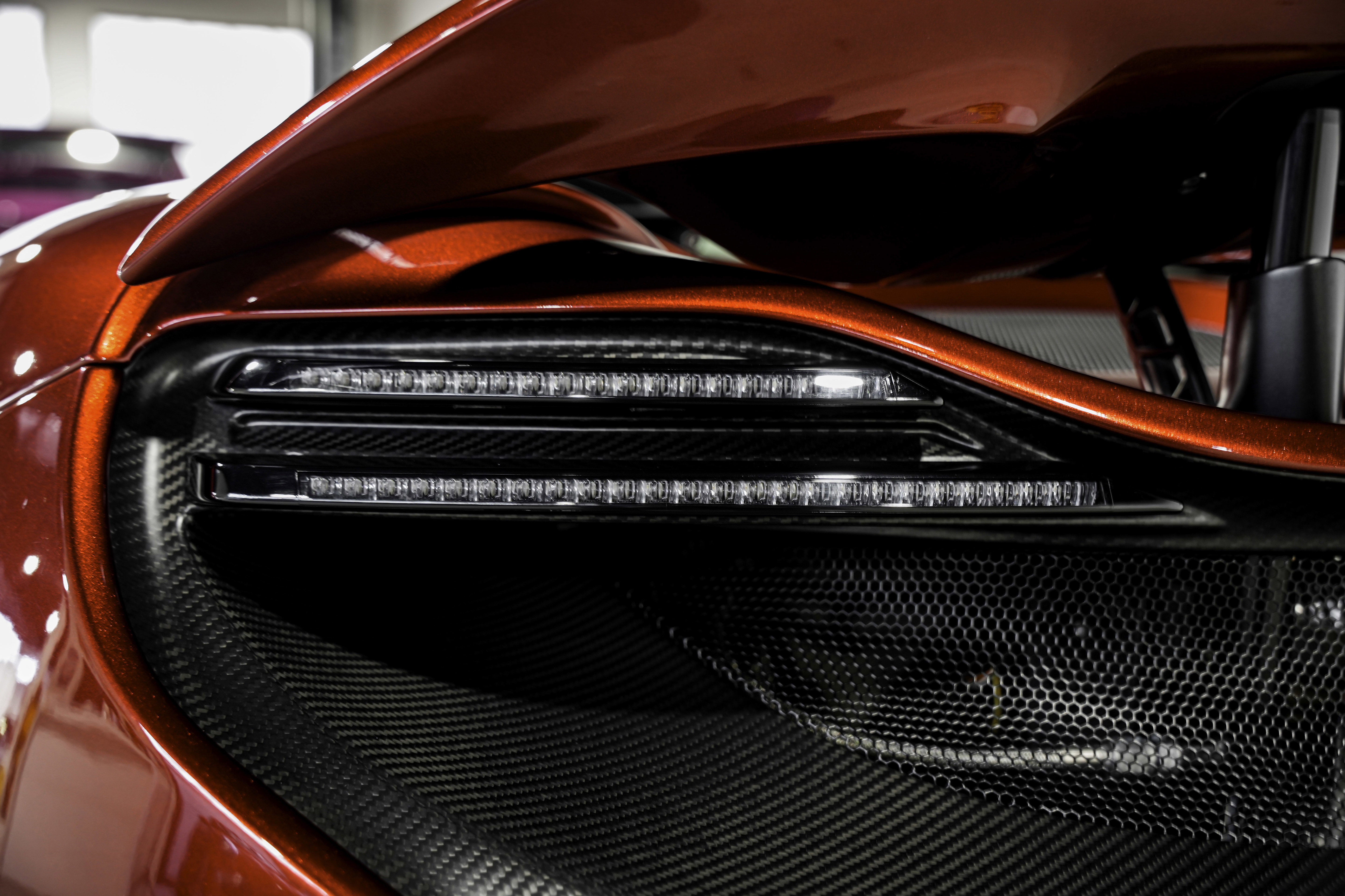 Used 2016 McLaren 675LT Coupe photo 29